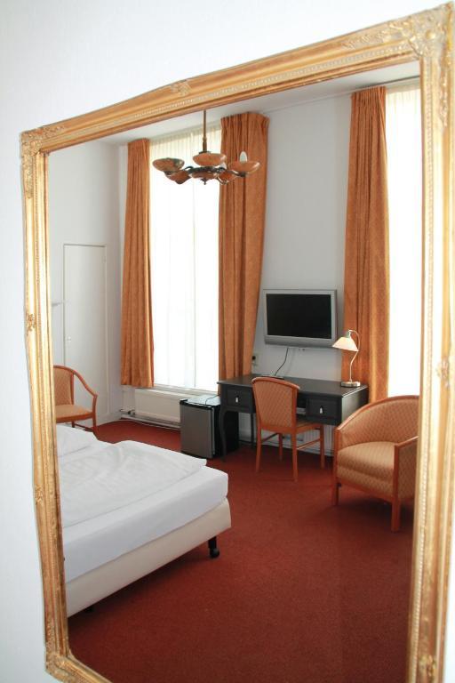Hotel De Doelen Leiden Habitación foto